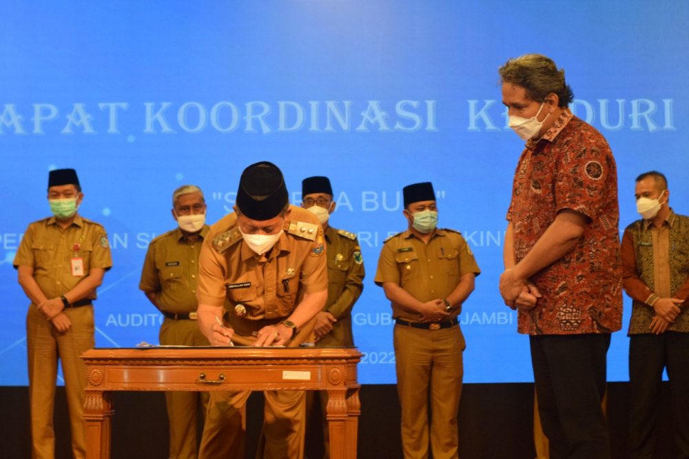 Rapat Koordinasi Kenduri Swarna Bhumi, bertempat di Auditorium Rumah Dinas Gubernur Jambi, Senin (14/03/2022).