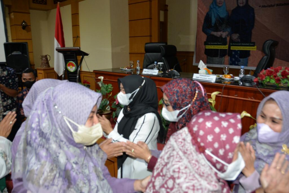 Silaturrahmi DWP Provinsi Jambi, bertempat Aula Dinas Pendidikan Provinsi Jambi, Kamis (12/05/2022).