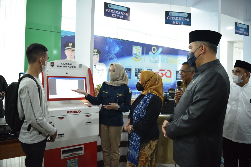 Launching Mal Pelayanan Publik (MPP) Kota Jambi dalam melakukan pelayanan bagi masyarakat. Senin (20/06). 