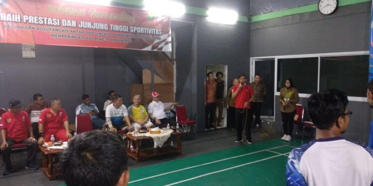 Kejuaraan dibuka langsung Ketua DPRD Provinsi Jambi, Edi Purwanto, Kamis (18/8) sore dan dihadiri beberapa anggota DPRD Provinsi Jambi.