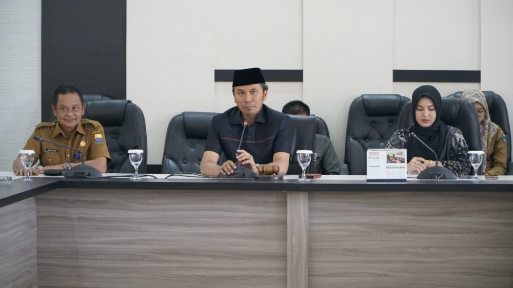 Anggota DPRD Provinsi Jambi menggelar audiensi bersama puluhan tokoh masyarakat Kabupaten Batanghari