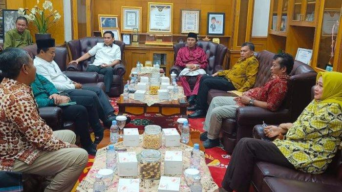 Suasana Pertemuan