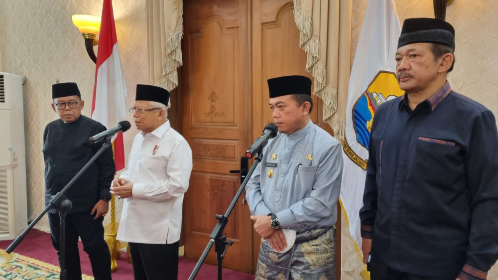 Gubernur Jambi Al Haris bersama Wakil Presiden RI Ma'aruf Amin