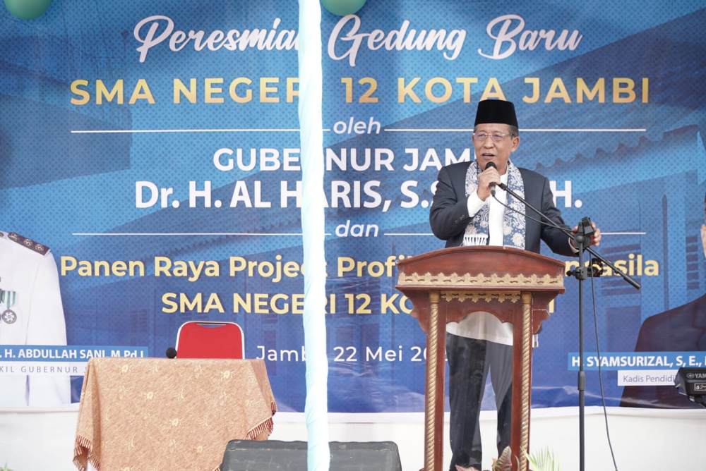 Wakil Gubernur Jambi Drs. H. Abdullah Sani, M.Pd.I