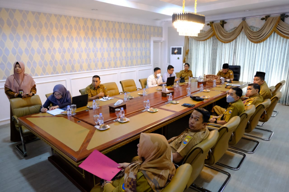 Rapat Koordinasi Pengendalian Inflasi Tahun 2023 yang dihadiri Wakil Gubernur Abdullah Sani  melalui zoom meeting, Senin (04/09/2023).