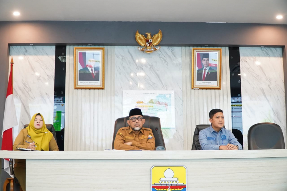 Sekda Sudirman Ikuti Zoom Meeting Bersama Mendagri Terkait Pelantikan Kepala Daerah. Foto dok Kominfo Prov Jambi