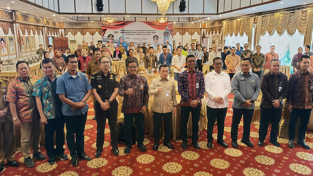 Gubernur, OJK dan Forkompinda Jambi Deklarasi Anti Investasi bodong, Pinjaman Online Ilegal dan Judi Online