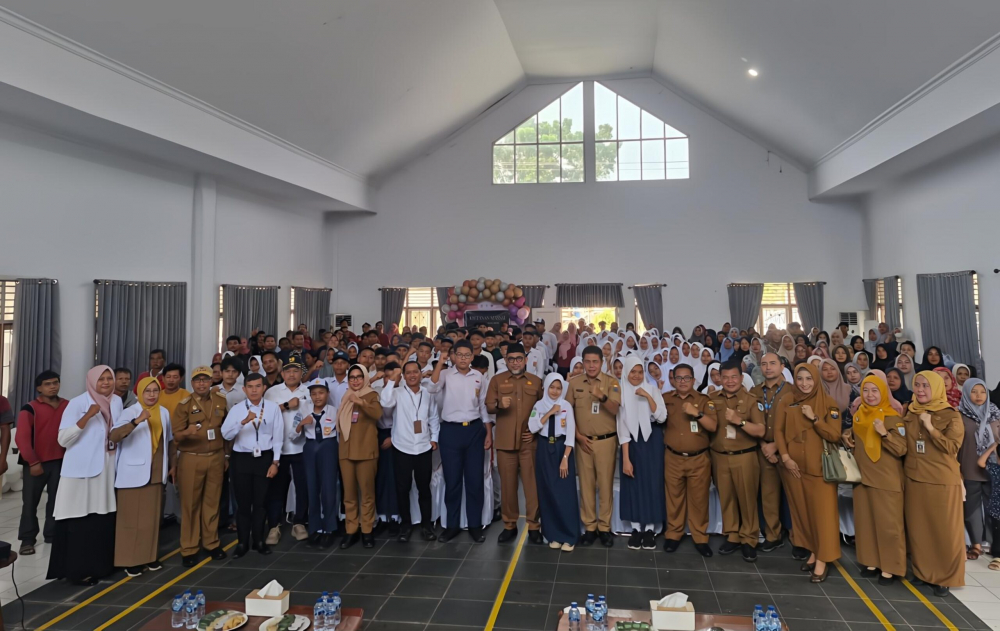 Sekda Provinsi Sudirman Pantau Situasi Hari Pertama Sekolah Rakyat di Jambi. Foto dok Kominfo Provinsi Jambi