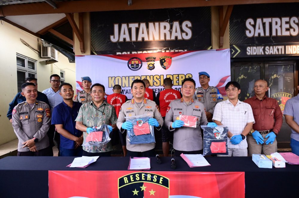 Polisi Tangkap 3 Pelaku Maling Pagar Taman Anggrek Saat Aksi Demo Ricuh di DPRD Provinsi Jambi. Foto: Pariwarajambi